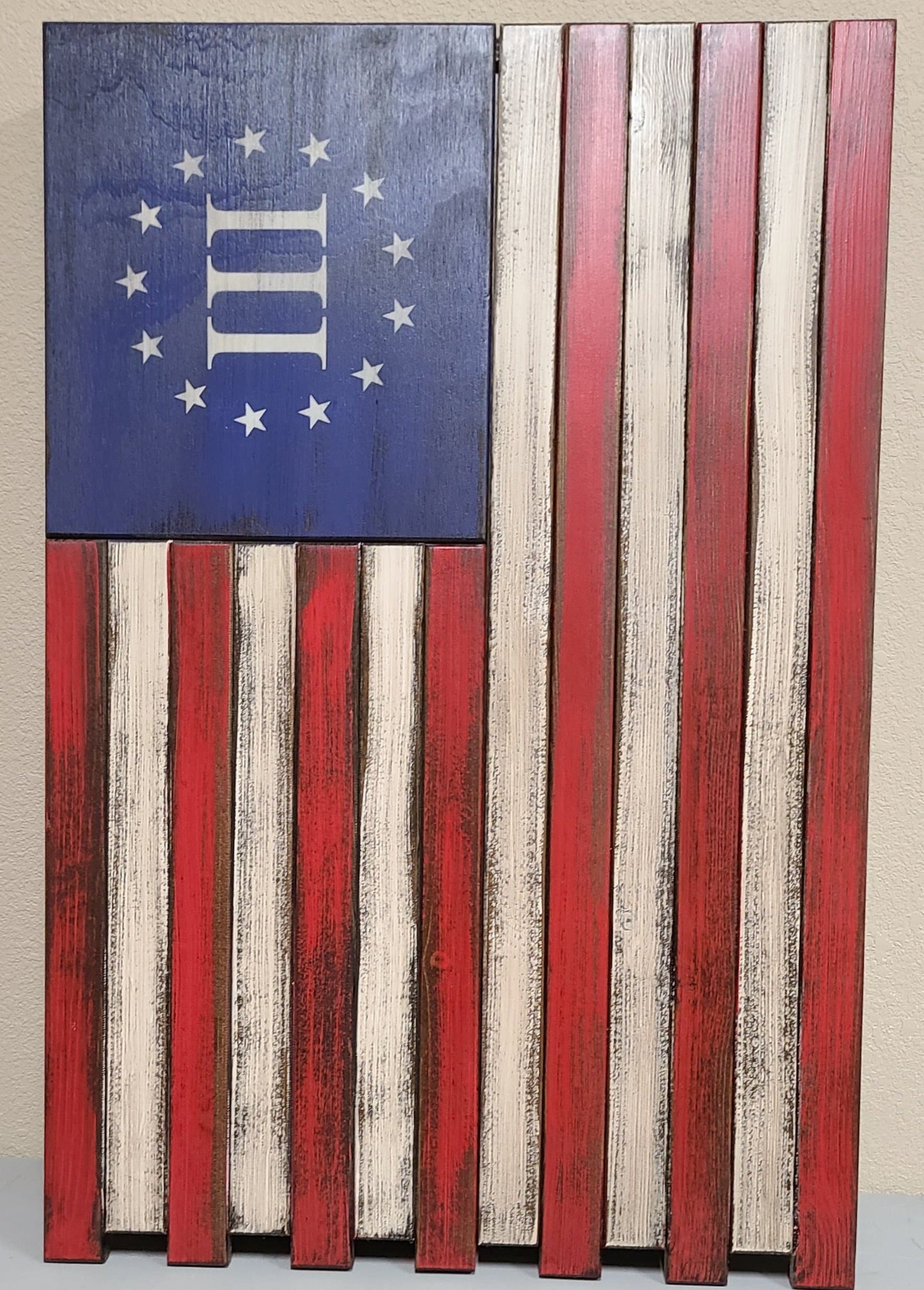Large Vertical Hanging American Flag Gun Concealment Case