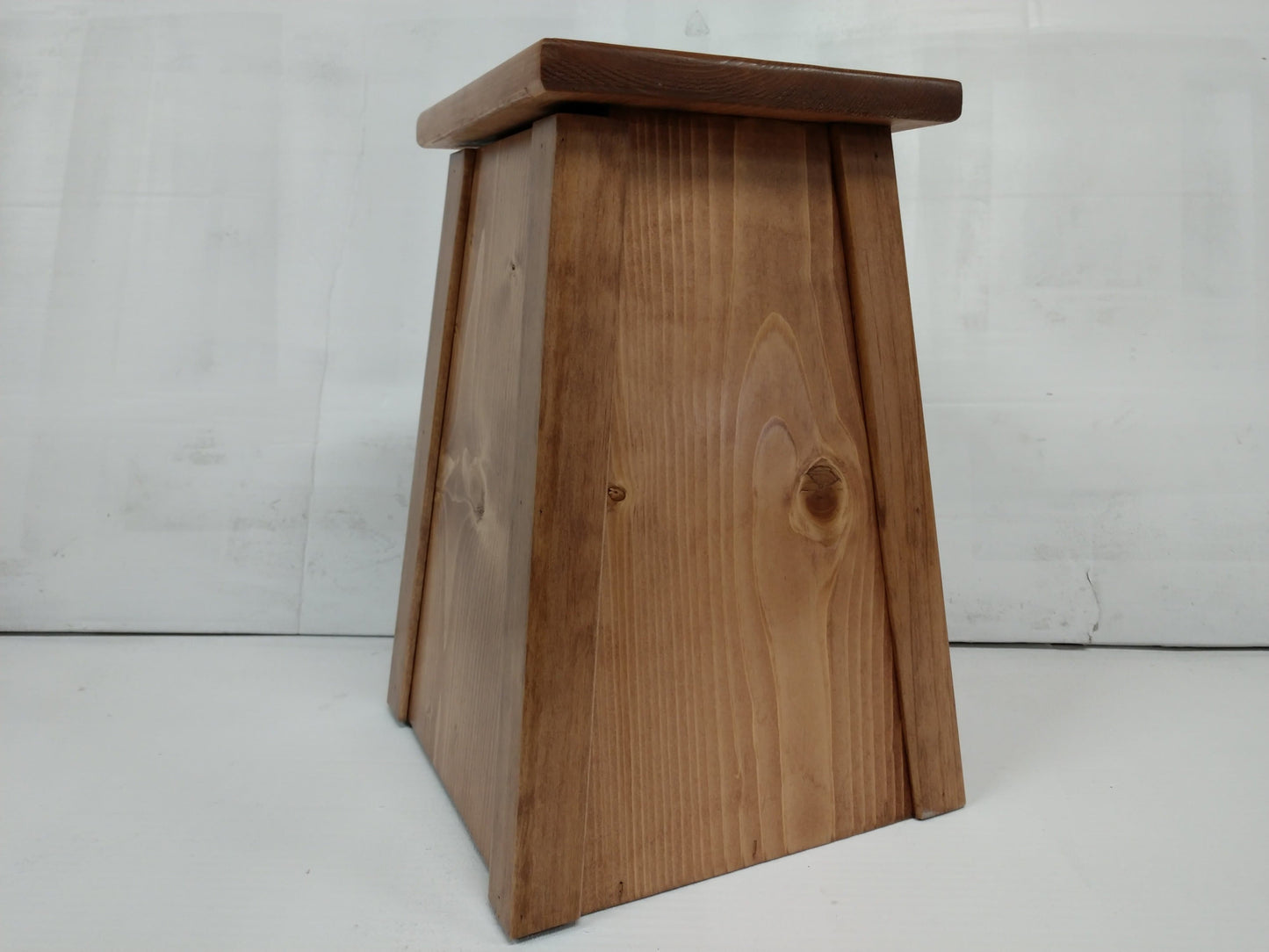 Wooden Gun Concealment Lamp